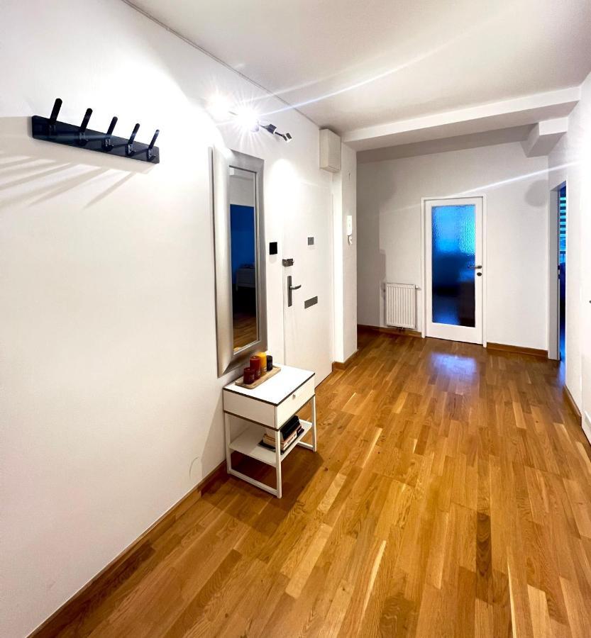 Spacious Apartment With Terrace Vienne Extérieur photo