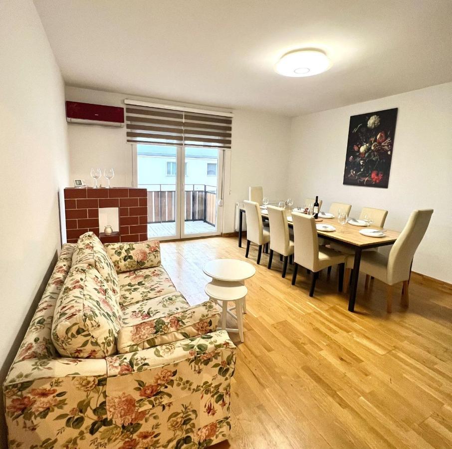 Spacious Apartment With Terrace Vienne Extérieur photo